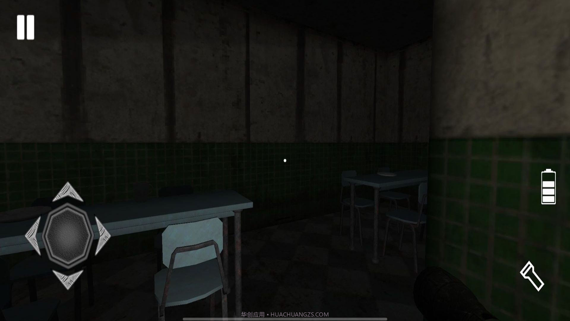 恐怖校园逃亡截图1